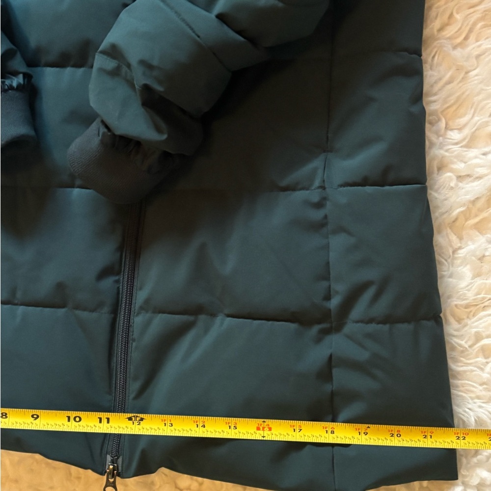 Swiss Tech Hooded Green Quilted Puffer Jacket, Size Small (4-6) - Picture 12 of 17